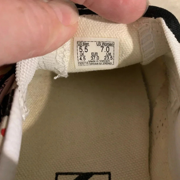 Vans Classic Slip On Crew Checkerboard Red
VN04BV31IW Skate Shoes - Picture 3 of 7